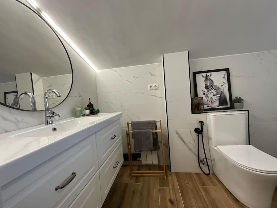 Escapada Apartment Puigcerda Bagian luar foto