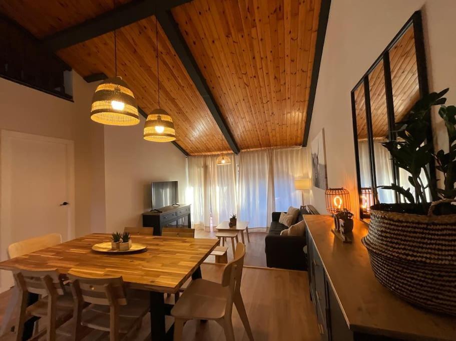 Escapada Apartment Puigcerda Bagian luar foto