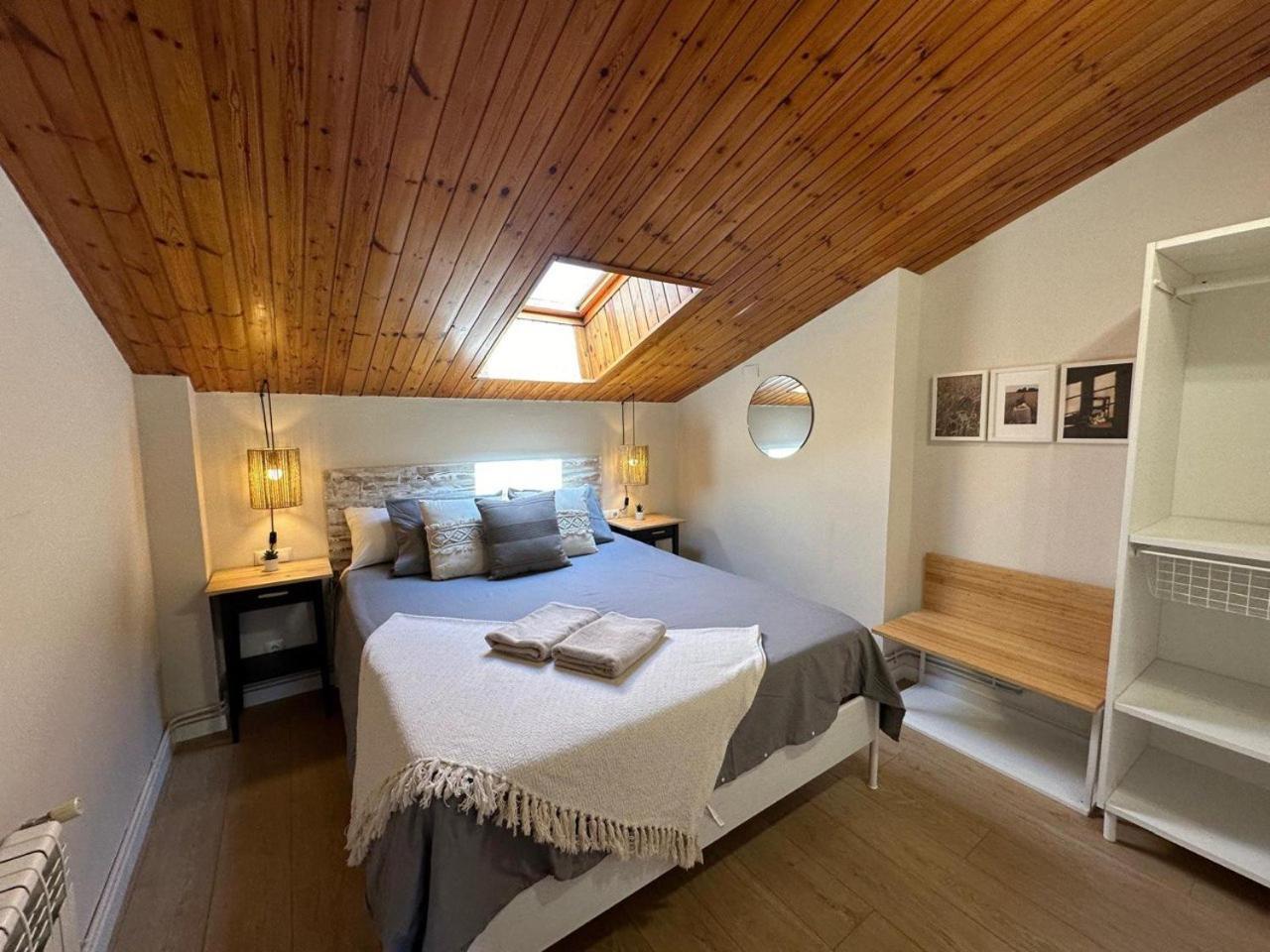 Escapada Apartment Puigcerda Bagian luar foto